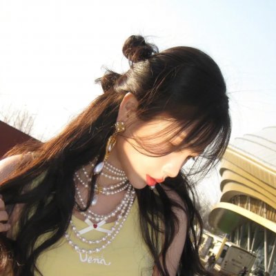 穿越后，毒医夫人惊艳全城