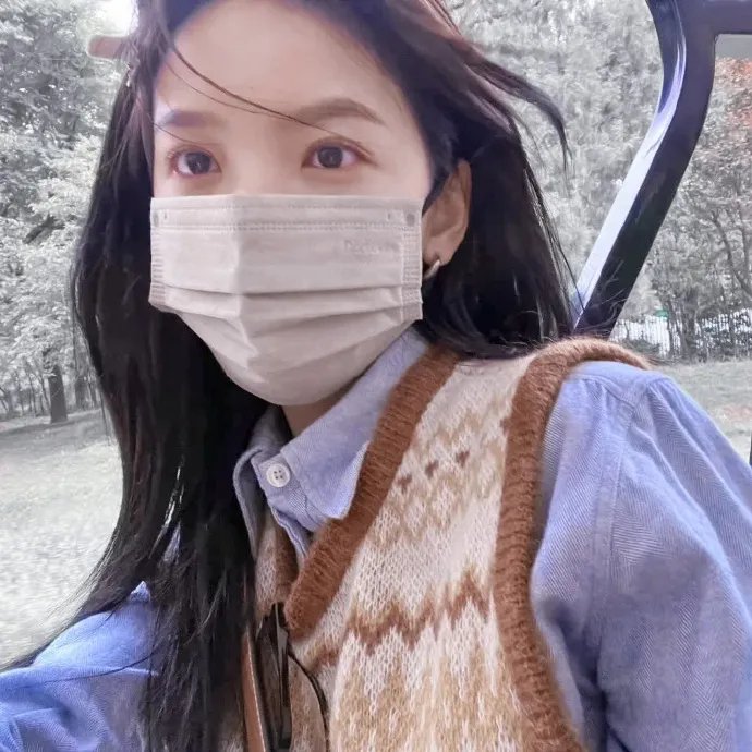 大小姐别撩了，我只想安静卧个底